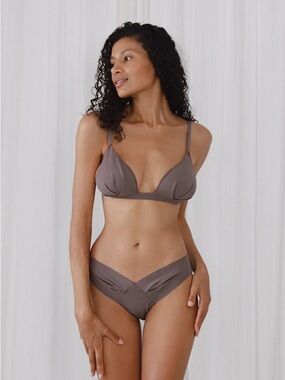 Everyday V-Neck Bikini Set in Taupe